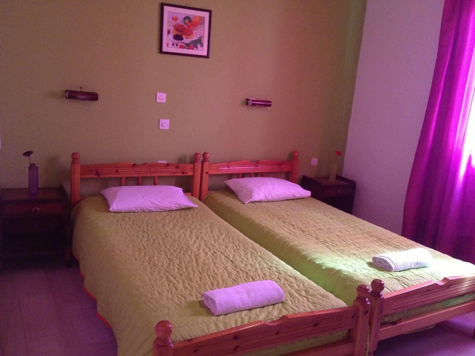 Ionian Breeze Apartments กาวอส ภายนอก รูปภาพ